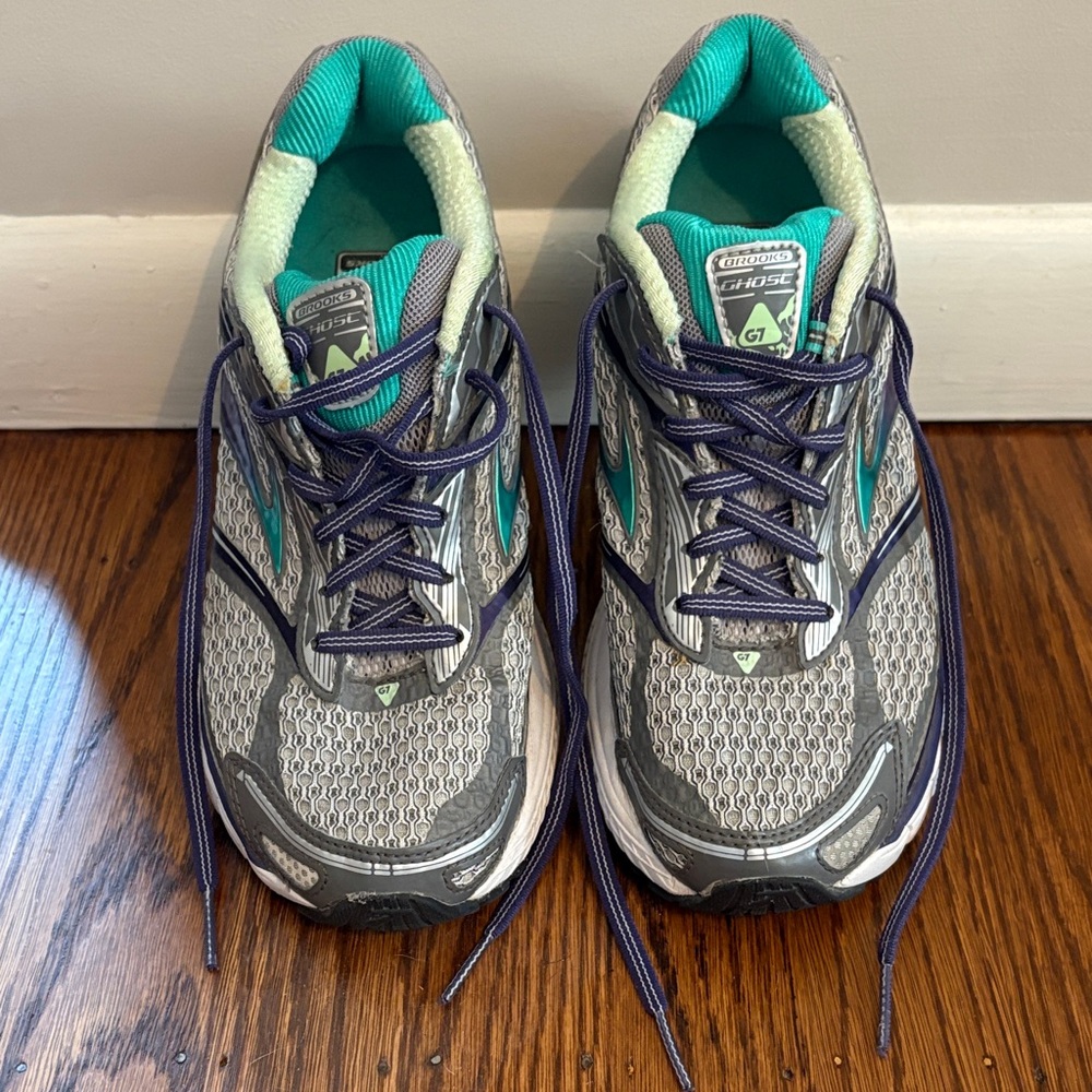 Nearly brand new Brooks Ghost 7
